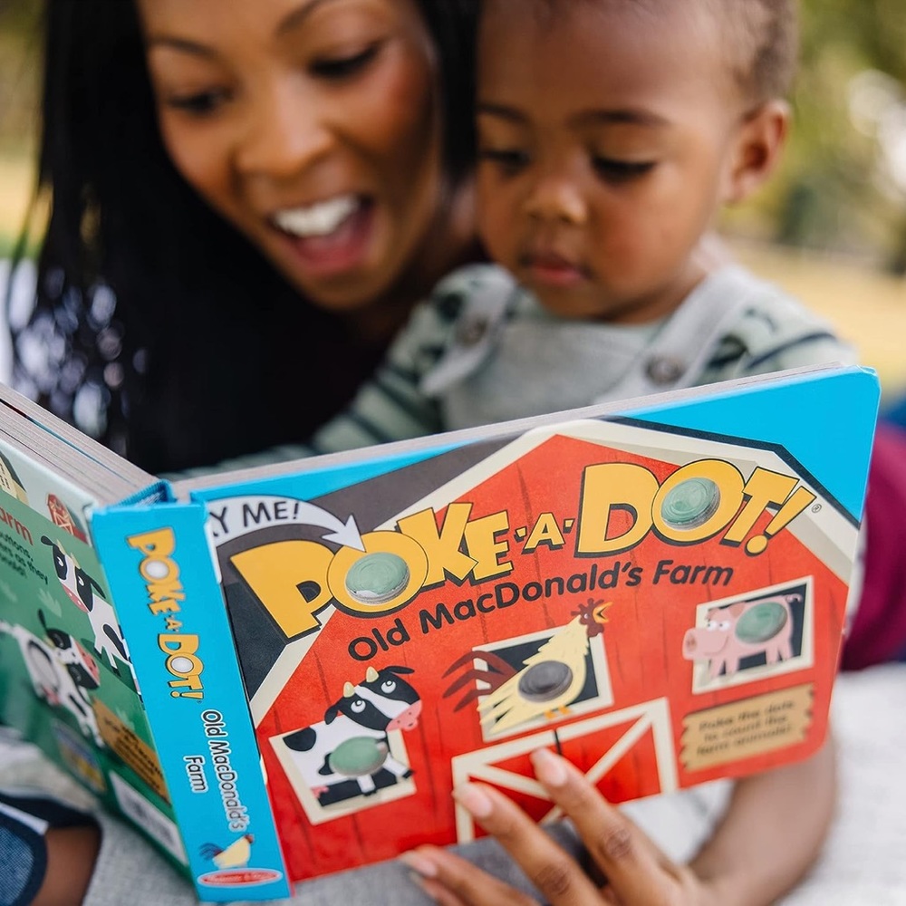 Melissa & Doug Book Poke-a-Dot: Old MacDonald’s Farm Board Book pop Buttons